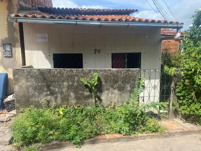 CASA A VENDA NA VILA EMBRATEL