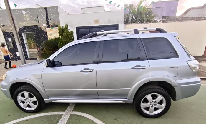 Mitsubishi Airtrek 2.4 16V 163cv/ 136cv 4X4 5P Aut. 2007
