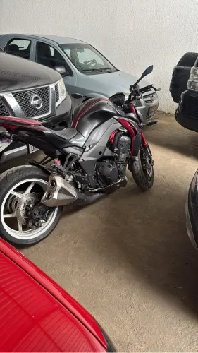 Vendo ou troco Kawasaki z1000 cc 2017 fone *06
