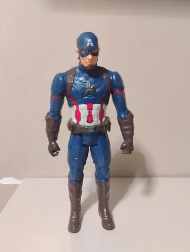 boneco do Capitão América