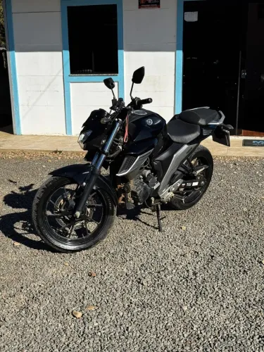 Yamaha FZ25 250 FAZER FLEX
