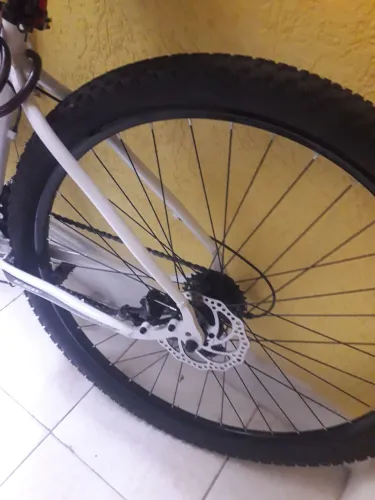 Vendo bicicleta aro 29 nova