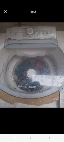 Máquina de lavar com defeito