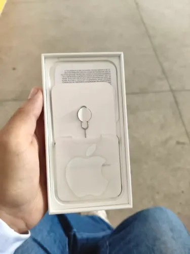 Caixa iPhone 13 128 gb