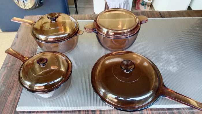 4 Panelas de vidro
