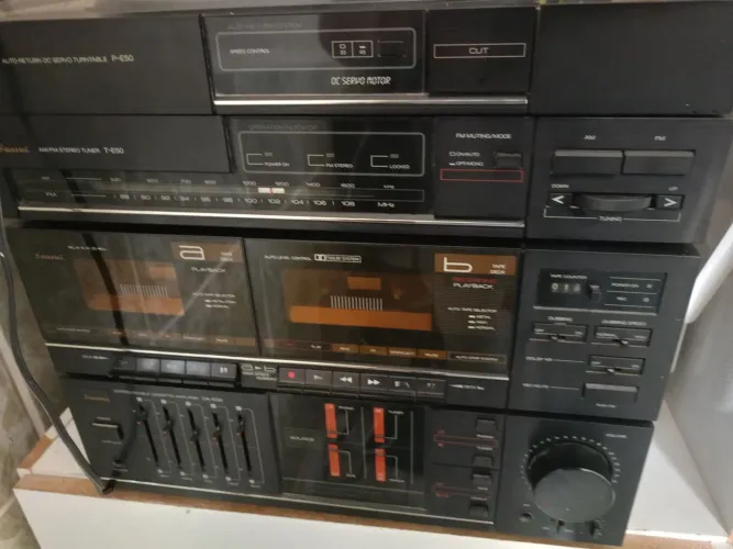Som 3 x 1 Sansui importado Japão
