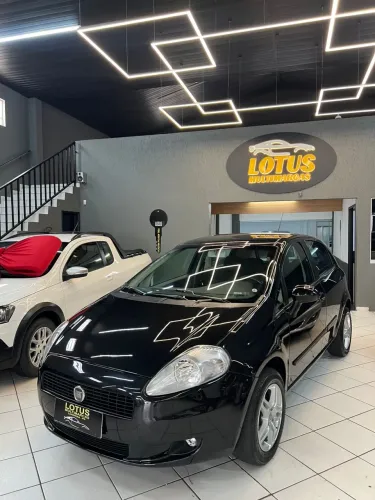Fiat Punto 1.4 Fire Flex 8V 5P 2010