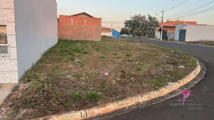 Terreno à venda, 199 m² por R$ 120.000,00 - Jardim residencial Santa Carolina - Leme/SP