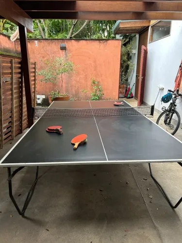 Mesa de ping pong Speedo dobrável com rodinha