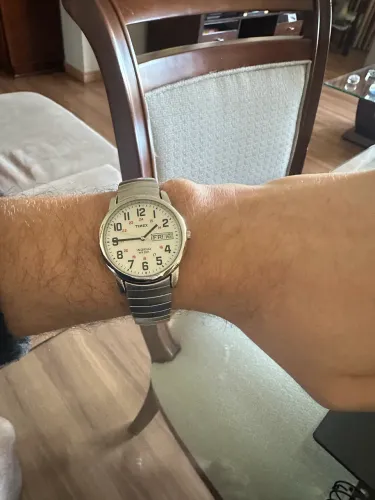 Relógio timex novo