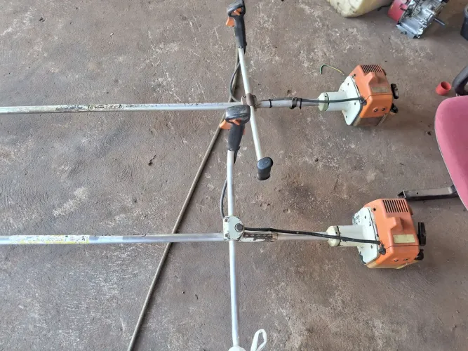Roçadeiras sthil 220