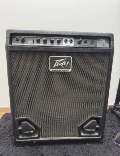 Amplificador Peavey Max 115