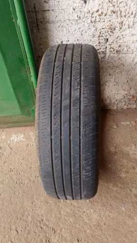 Pneu 16/60/195 semi novo
