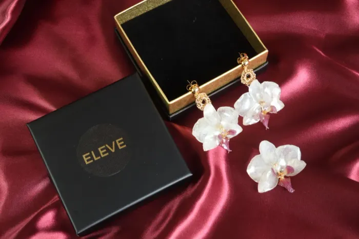 Conjunto Biojoias Orquídeas na Resina + Caixa