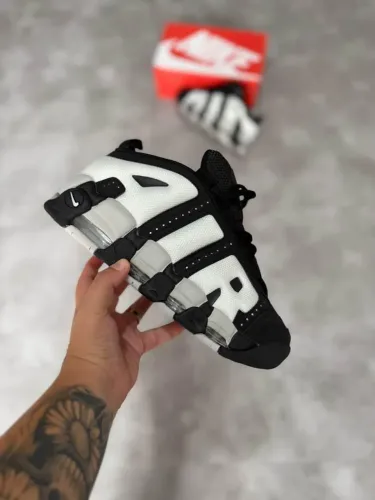 Nike Air more uptempo