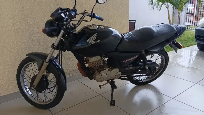 Vende se titan 150 ks 2008