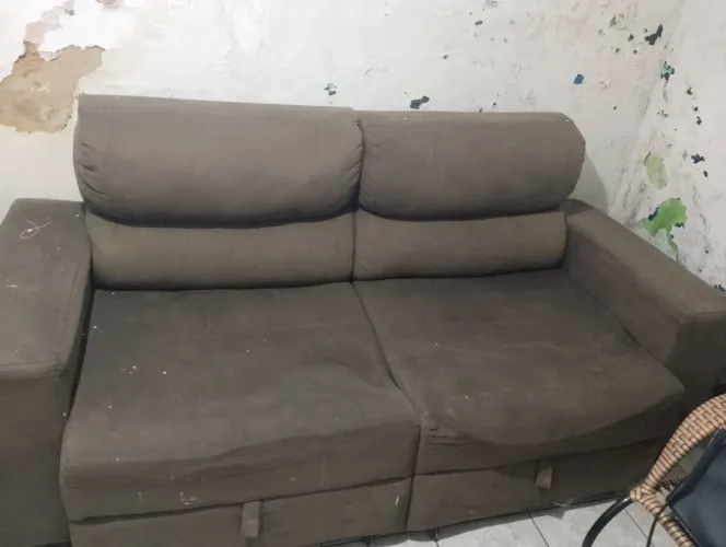 Sofá semi-novo