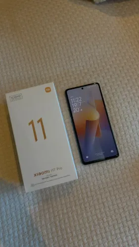 Xiaomi 11T Pro + Mi Watch Color