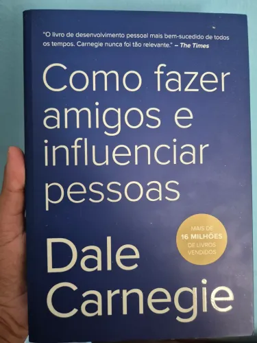 Como fazer amigos e influenciar pessoas