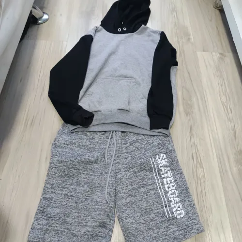 conjunto moletom blusa e short cinza - Tamanho 16, mas  forma pequena. ideal para 12 anos