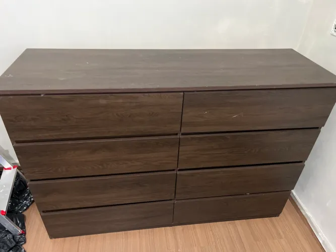 Cômoda 8 gavetas