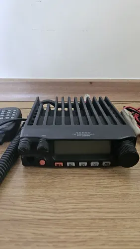 Radio Base Yaesu FT-2900