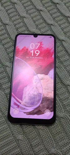 Vende-se celular