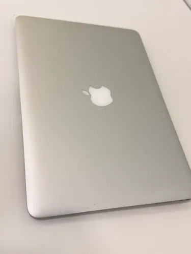 Note MacBook Air 14 pol Core I5 4GB