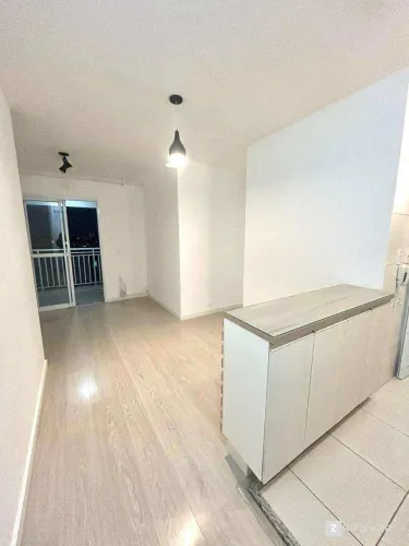 Apartamento para alugar em São Paulo, Vila Pereira Barreto, com 2 quartos, 60m²