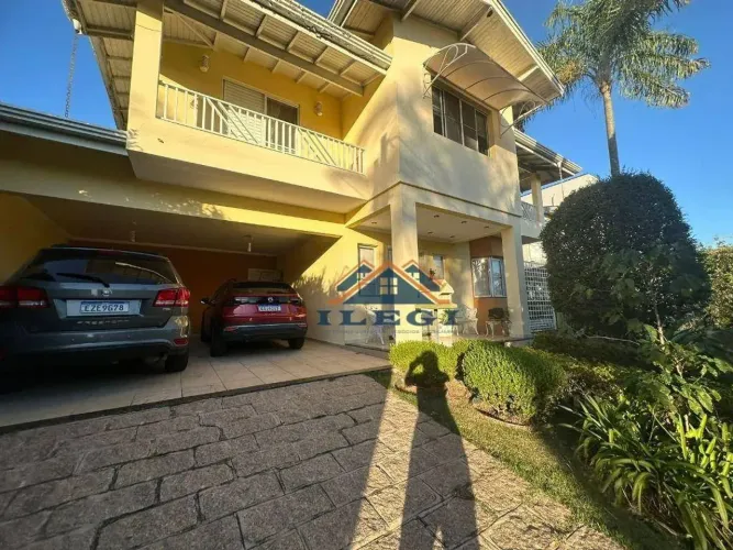 Casa a venda ou locação na cidade de Vinhedo - SP !