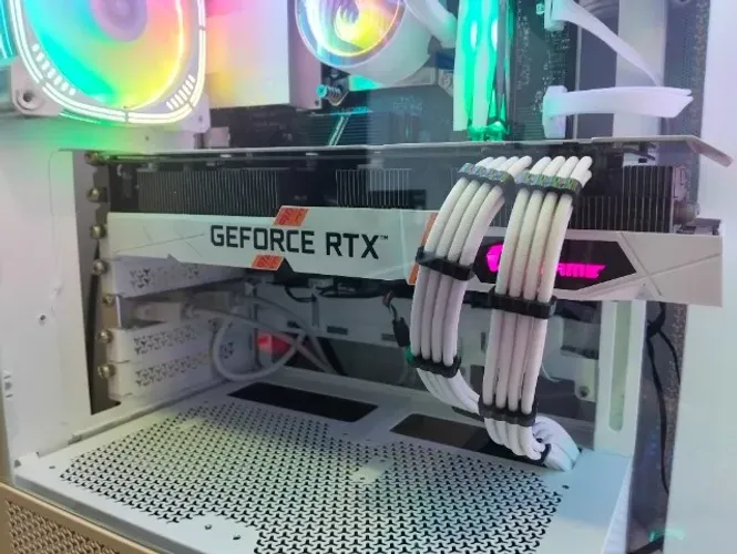 Placa De Vídeo Nvidia Colorful Geforce Rtx 3060 Oc 12gb