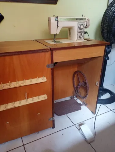 Máquina de costura super Elgin ziq zaq