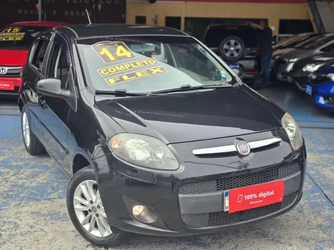 Fiat Palio Essence 1.6 Flex 16V 5P 2014