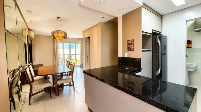 CASA À VENDA - CONDOMÍNIO RESIDENCIAL THINA - MEDEIROS - JUNDIAÍ/SP