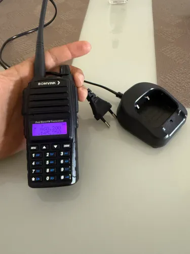 Radio comunicador Bomvink