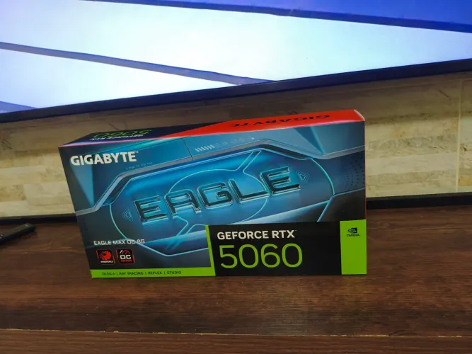 5060 8GB lacrada vendo ou faço rolo