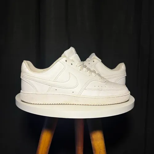 Tênis Nike Court Vision tamanho 40br