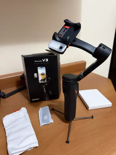 Vendo estabilizador para celular Hohem isteady V3. O melhor gimbal custo benefício