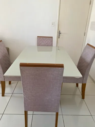 Vendo mesa e sofá