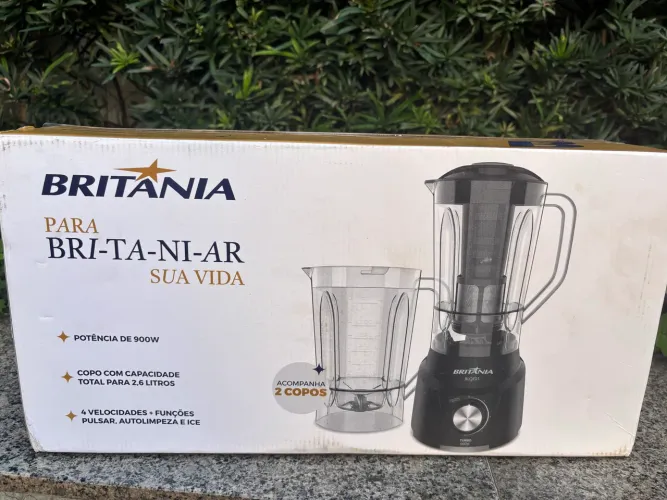 Liquidificador Britânia com 2 copos 900w novo