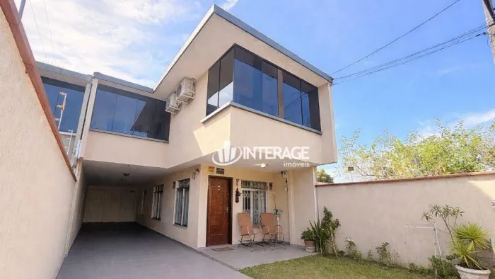 Sobrado com 4 quartos à venda, 206 m² por R$ 1.300.000 - Novo Mundo - Curitiba/PR