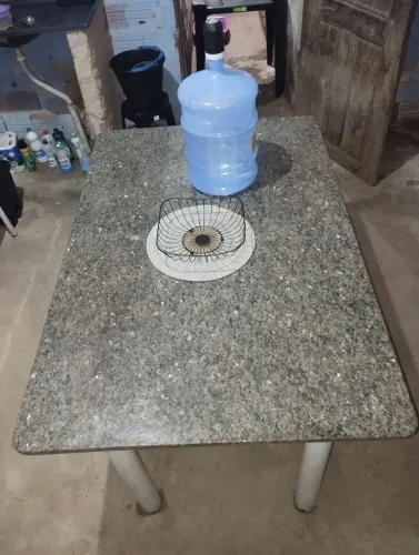 Vendo Mesa de mármore 