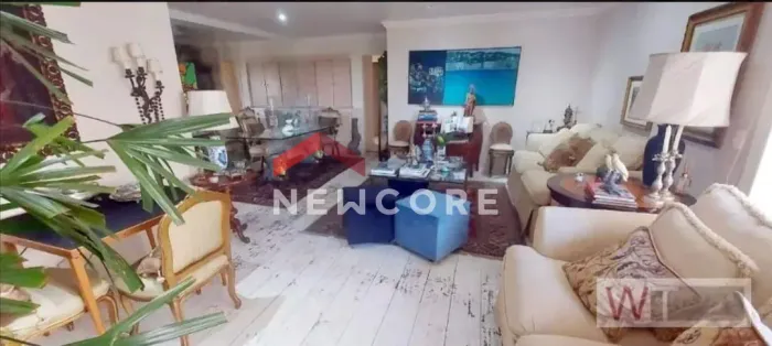 Apartamento em Avenida Jurema - Indianópolis - São Paulo/SP
