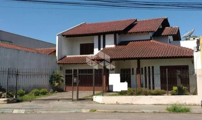 Casa no bairro Arroio Grande.