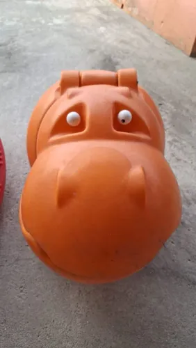 Hipopótamo Guarda Brinquedos.<br>Valor 400,00