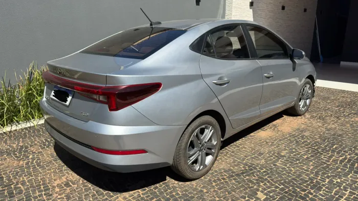 Hyundai HB20S Comfort Plus 1.0 TB Flex 12V AUT 2025