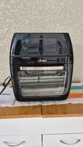 Fritadeira Air Fryer Oven Fryer 12L Oster 3 em 1 - 110v