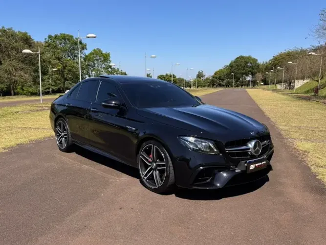 Mercedes-Benz E-63 S AMG 4matic 4.0 V8 612cv 2018