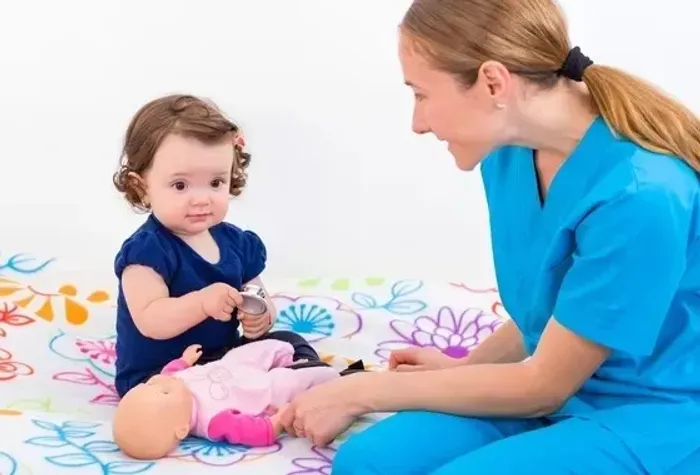 Vaga para Babá e Serviços Domésticos Leves