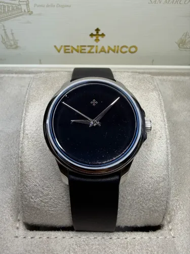 Relógio Venezianico Redentore Ultrablack 36